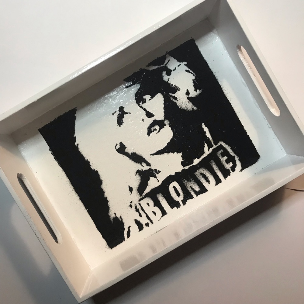 ⚡️BLONDIE Rocker Box Tray graffiti gloss black on gloss white 5x7x2”